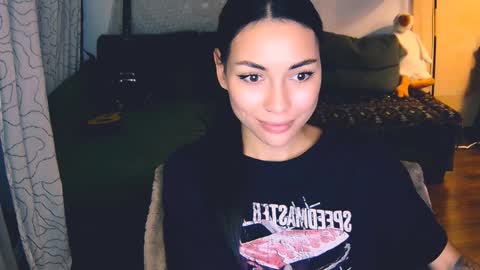 Little Devil online show from December 4, 2024, 7:23 pm