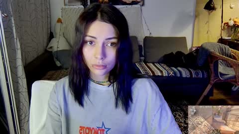 Little Devil online show from January 29, 2025, 8:14 pm