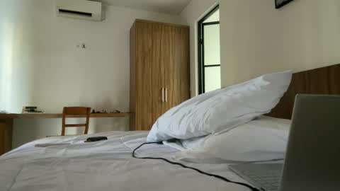 valure_lera online show from September 23, 2025, 11:41 pm