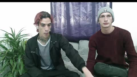 Vamp Noah and Dan online show from December 30, 2024, 8:36 pm