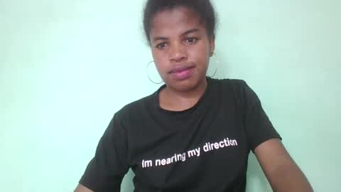 vanafiry online show from February 17, 2025, 8:36 pm