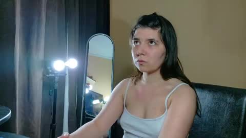 Snapshot of vandifive chatting on May 4, 2026, 9:55 pm Vandi online show from May 4, 2026, 9:55 pm