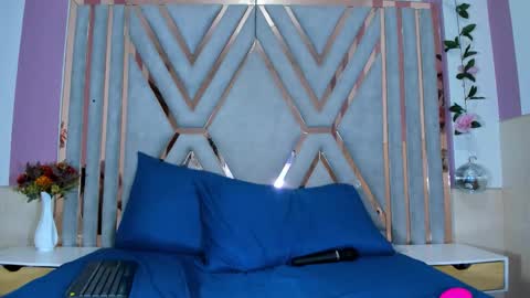 vanesaa_mejia online show from January 16, 2026, 4:38 am