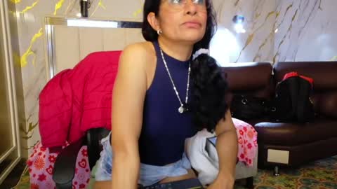 Vanessa online show from April 20, 2026, 11:17 pm