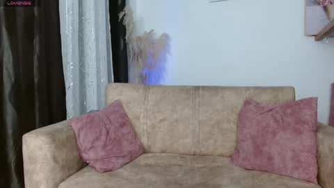 Snapshot of vanessa_brett_1 chatting on April 27, 2026, 1:36 am vanessa online show from April 27, 2026, 1:36 am