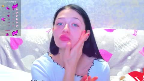 RUSSIAN BARBIE BABE online show from November 9, 2025, 1:37 am