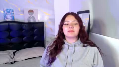 Snapshot of vanessa_gp chatting on June 22, 2026, 12:02 pm Vanesa online show from June 22, 2026, 12:02 pm