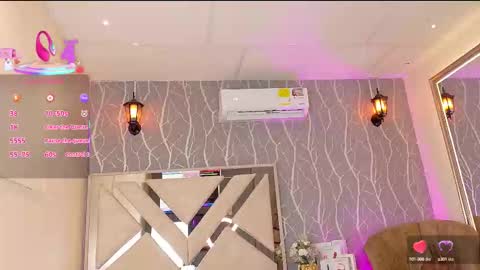    online show from September 28, 2025, 1:27 pm