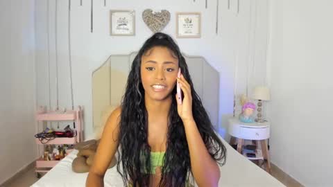 Snapshot of vanessabianchi chatting on December 25, 2024, 11:53 pm Vanessa online show from December 25, 2024, 11:53 pm