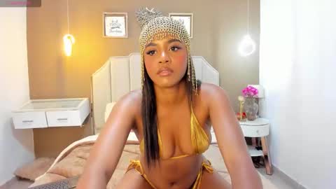 Snapshot of vanessabianchi chatting on March 25, 2026, 5:24 am Vanessa online show from March 25, 2026, 5:24 am