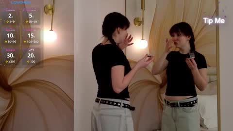 Vanessa online show from February 15, 2026, 2:58 pm