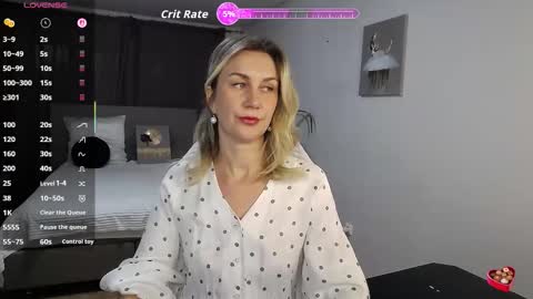 Vanessa  online show from November 3, 2025, 3:41 am