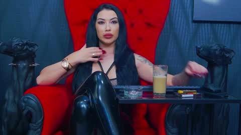 Miss Vanessa online show from February 4, 2025, 7:11 pm