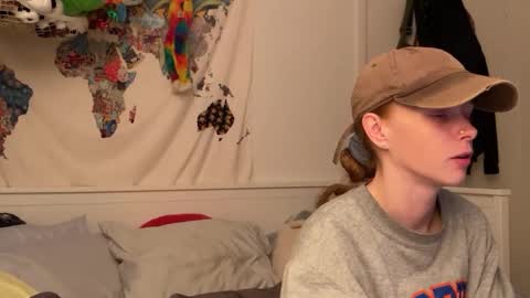 Vanessa  online show from October 7, 2025, 6:32 am