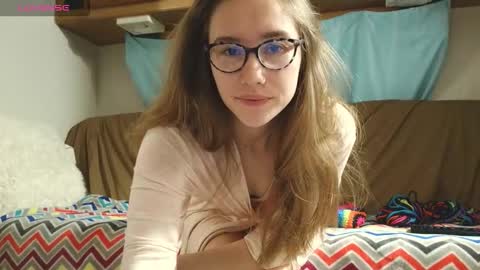Snapshot of vanessarose4825 chatting on November 13, 2025, 12:15 pm Vanessa Rose online show from November 13, 2025, 12:15 pm