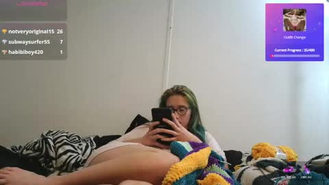 Snapshot of vanessarose4825 chatting on May 9, 2026, 4:06 am Vanessa Rose online show from May 9, 2026, 4:06 am