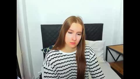 VanessaTrue online show from March 23, 2026, 9:02 am