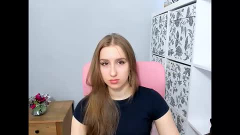 VanessaTrue online show from April 26, 2026, 10:35 am