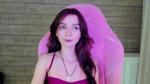 Snapshot of vanessavienne chatting on May 9, 2026, 4:45 pm VanessaVienne online show from May 9, 2026, 4:45 pm