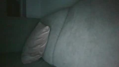 vanhelll online show from March 12, 2025, 1:03 am