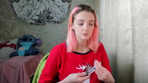 Snapshot of vanilla_arya chatting on January 20, 2025, 9:24 am Adelina online show from January 20, 2025, 9:24 am