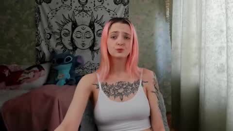 Snapshot of vanilla_arya chatting on February 16, 2025, 7:59 am Adelina online show from February 16, 2025, 7:59 am