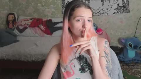 Snapshot of vanilla_arya chatting on September 15, 2025, 11:54 am Adelina online show from September 15, 2025, 11:54 am