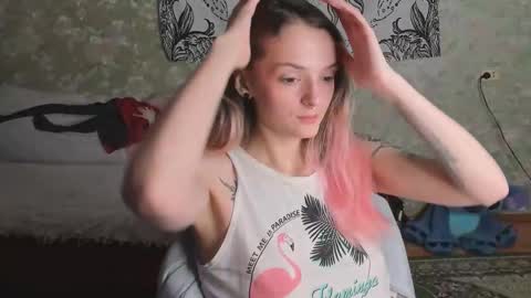 Snapshot of vanilla_arya chatting on February 7, 2026, 11:03 am Adelina online show from February 7, 2026, 11:03 am