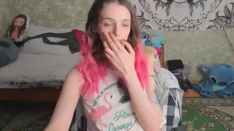 Snapshot of vanilla_arya chatting on March 3, 2026, 10:54 am Adelina online show from March 3, 2026, 10:54 am