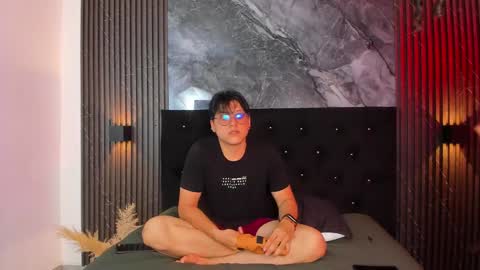 vanilla_hot_ online show from February 23, 2025, 10:20 pm