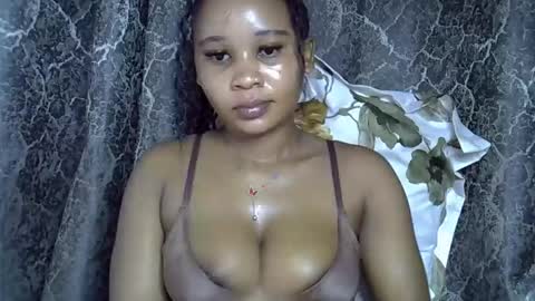 vanillavenus online show from January 15, 2026, 8:56 pm