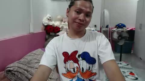 Snapshot of vannah_locca chatting on March 23, 2026, 8:40 am vannah_locca online show from March 23, 2026, 8:40 am