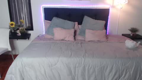 vane online show from December 25, 2024, 11:31 pm