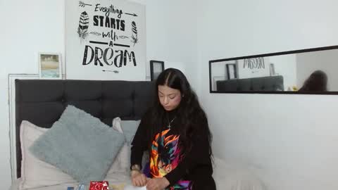 vane online show from October 2, 2025, 7:21 pm