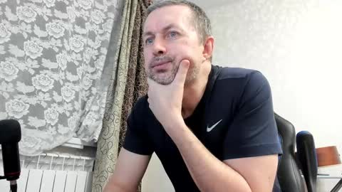 vano_822 online show from March 5, 2025, 3:07 pm