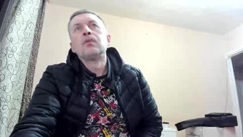vano_822 online show from September 10, 2025, 9:48 pm