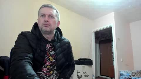 vano_822 online show from September 29, 2025, 11:42 pm