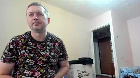 vano_822 online show from October 7, 2025, 12:13 pm
