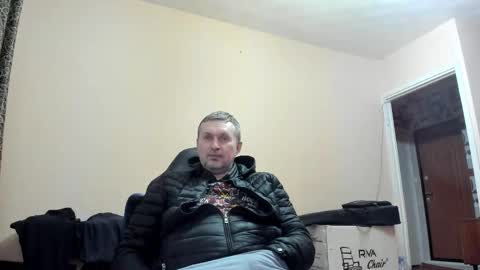 vano_822 online show from October 14, 2025, 10:10 pm