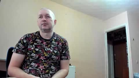 vano_822 online show from November 8, 2025, 8:25 am