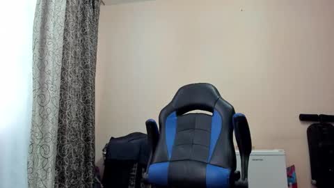 vano_822 online show from March 26, 2026, 5:57 am