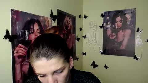 Vanessa online show from March 3, 2025, 7:32 am