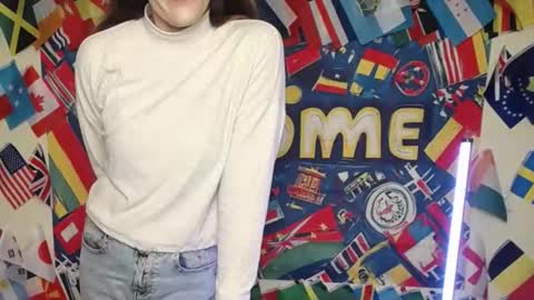 Vanessa online show from November 20, 2025, 7:52 am