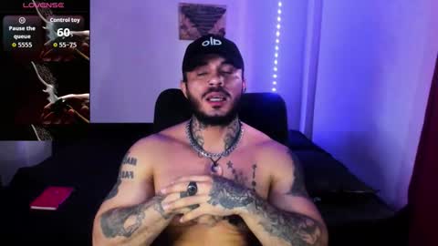 vanvelckan_ online show from October 15, 2025, 6:08 pm