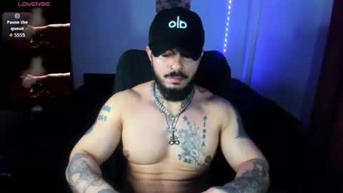 vanvelckan_ online show from December 4, 2025, 2:21 am