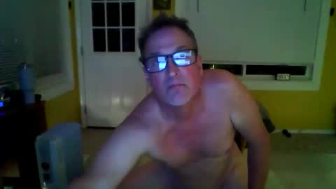 varaggo online show from May 11, 2026, 5:46 am