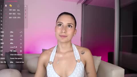 Snapshot of varenka_ivanova22 chatting on May 14, 2026, 6:53 am varenka_ivanova22 online show from May 14, 2026, 6:53 am