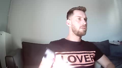 vasmak  online show from November 13, 2025, 9:52 am