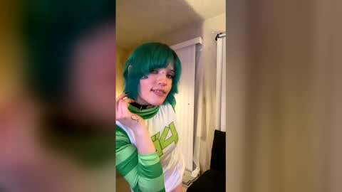 Vault Slut 111  online show from April 21, 2026, 5:36 am