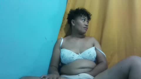 Vayannah online show from April 21, 2026, 3:07 pm